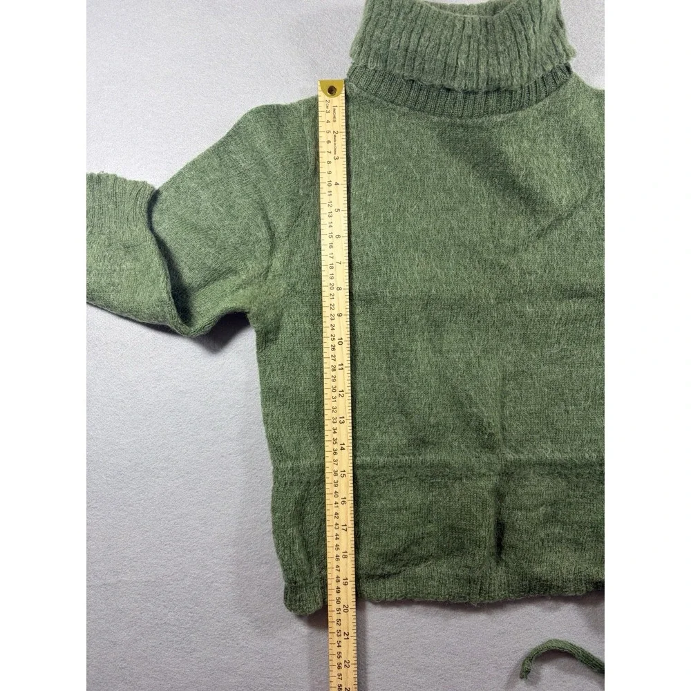 Vintage Medallion Women's Green Wool Kid Mohair Sweater Cottagecore Small